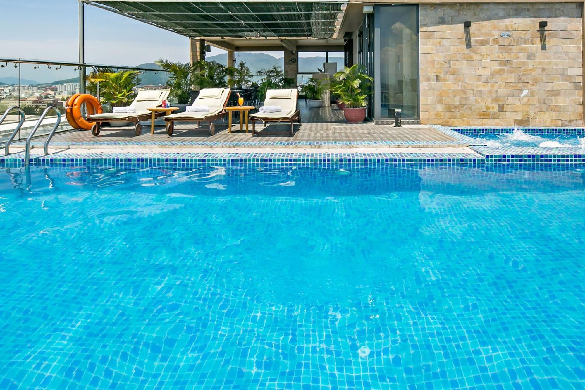 Bliss Luxury Hotel Da Nang Luaran gambar